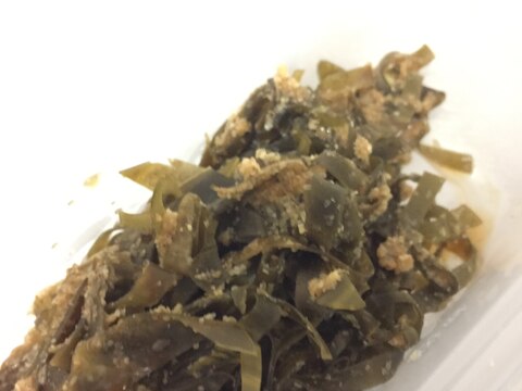 出汁をとった後の昆布などを活用！レンジで昆布の佃煮